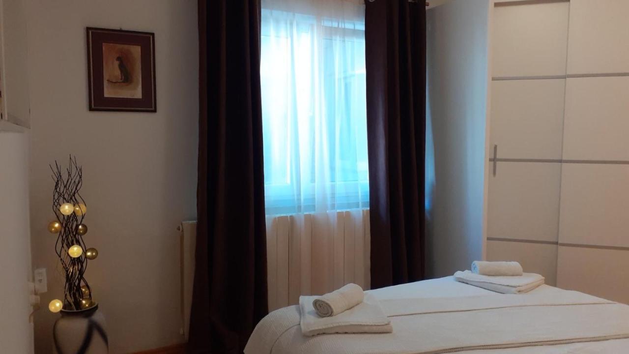 Apartment Andreja 塞尼 外观 照片
